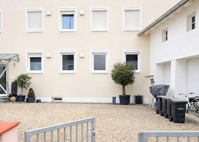 Leta Homes - Zentrale, Moderne Wohlfuehlwohnung Mit Flexiblem, Kontaktlosem Zugang & Eigenen Parkplaetzen Apartmán *