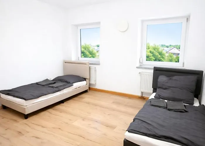 Leta Homes - Zentrale, Moderne Wohlfuehlwohnung Mit Flexiblem, Kontaktlosem Zugang & Eigenen Parkplaetzen